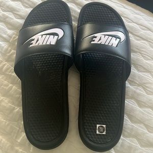 Nike slides